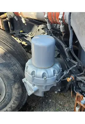 Freightliner Cascadia 126 Air Drier