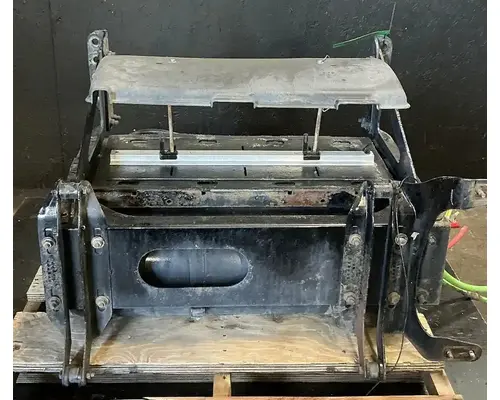 Freightliner Cascadia 126 Battery BoxTray