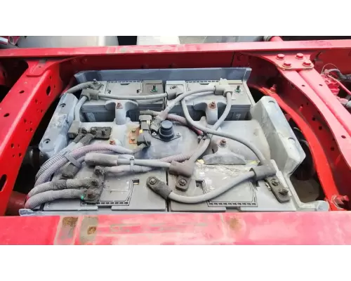 Freightliner Cascadia 126 Battery Box