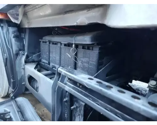 Freightliner Cascadia 126 Battery Box