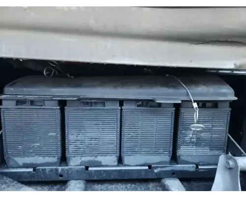 Freightliner Cascadia 126 Battery Box