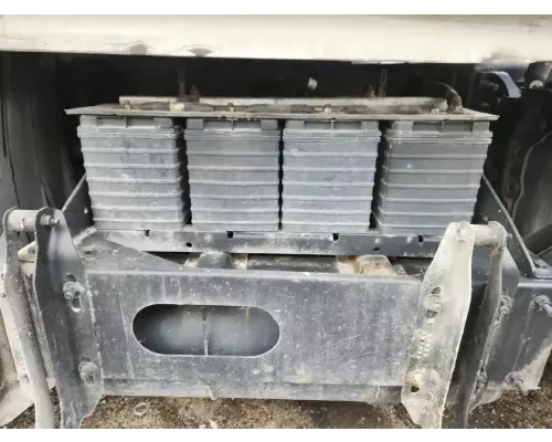 Freightliner Cascadia 126 Battery Box