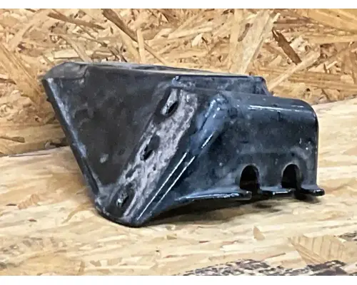 Freightliner Cascadia 126 Brackets, Misc.