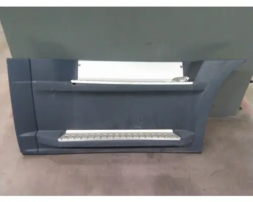 Side Fairing FREIGHTLINER CASCADIA 126 LKQ Geiger Truck Parts