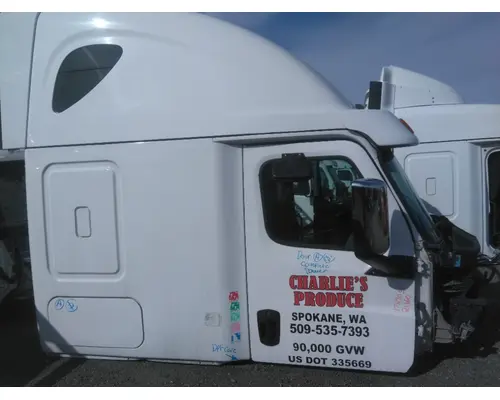 Cab FREIGHTLINER CASCADIA 126 LKQ KC Truck Parts - Inland Empire