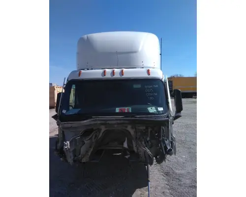 Cab FREIGHTLINER CASCADIA 126 LKQ Geiger Truck Parts