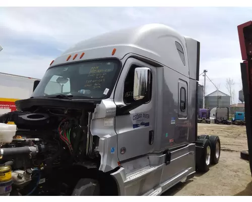 Cab FREIGHTLINER CASCADIA 126 LKQ Thompson Motors - Wykoff