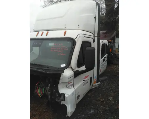 Cab FREIGHTLINER CASCADIA 126 LKQ Heavy Truck Maryland
