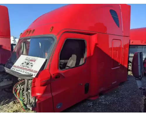 Freightliner Cascadia 126 Cab