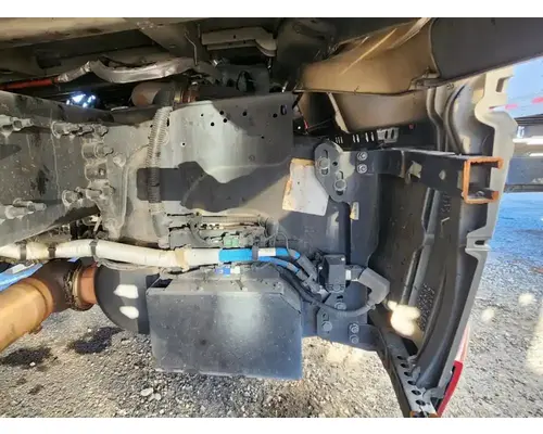 Freightliner Cascadia 126 DPF (Diesel Particulate Filter)