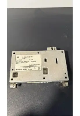 Freightliner Cascadia 126 Dash / Console Switch