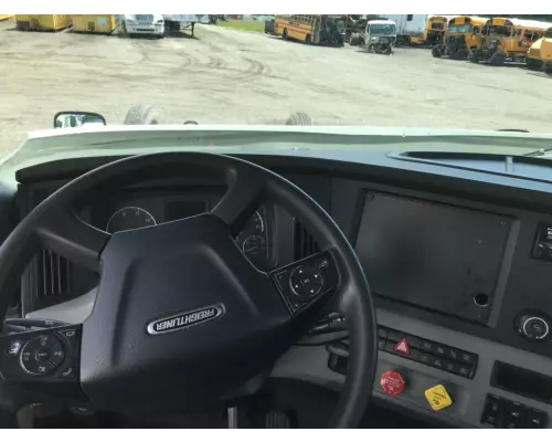 Freightliner Cascadia 126 Dash Assembly