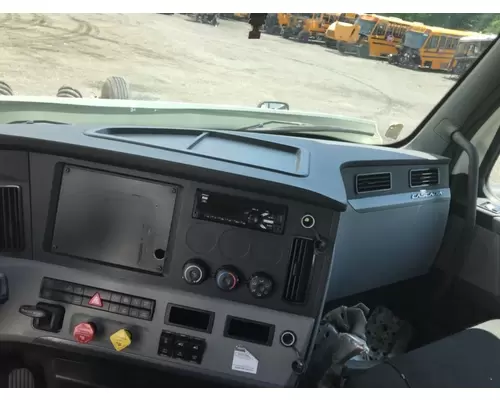 Freightliner Cascadia 126 Dash Assembly