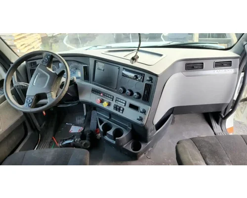 Freightliner Cascadia 126 Dash Assembly