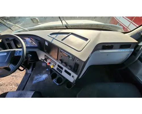 Freightliner Cascadia 126 Dash Assembly