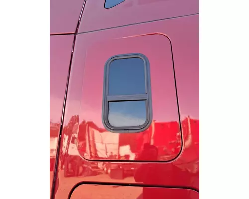 Running Board FREIGHTLINER CASCADIA 126 LKQ Evans Heavy Truck Parts