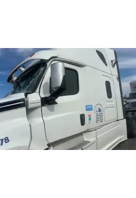 Freightliner Cascadia 126 Door Assembly, Front