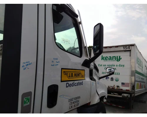 Door Assembly, Front FREIGHTLINER CASCADIA 126 LKQ Heavy Truck Maryland