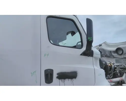 Door Assembly, Front FREIGHTLINER CASCADIA 126 LKQ Heavy Truck - Goodys