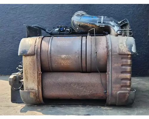 DPF (Diesel Particulate Filter) Freightliner Cascadia 126 Complete Recycling