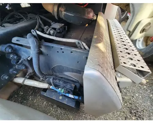 DPF (Diesel Particulate Filter) Freightliner Cascadia 126 Complete Recycling Group LLC
