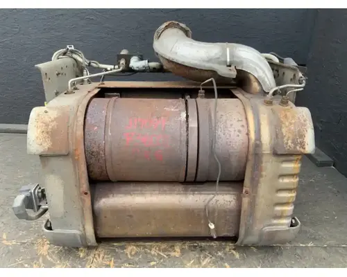 DPF (Diesel Particulate Filter) Freightliner Cascadia 126 Complete Recycling Group LLC