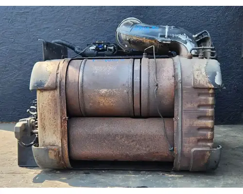 DPF (Diesel Particulate Filter) Freightliner Cascadia 126 Complete Recycling Group LLC