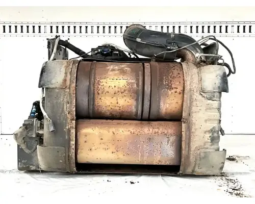 DPF (Diesel Particulate Filter) Freightliner Cascadia 126 Complete Recycling Group LLC