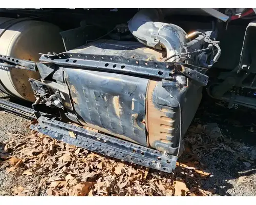 DPF (Diesel Particulate Filter) Freightliner Cascadia 126 Complete Recycling Group LLC