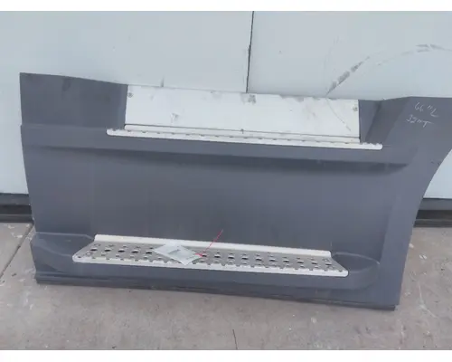 Sleeper Fairing FREIGHTLINER CASCADIA 126 LKQ Western Truck Parts