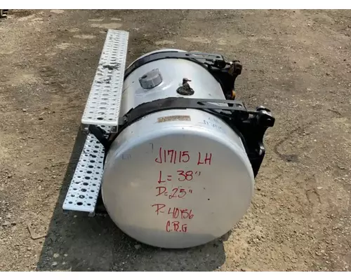 Freightliner Cascadia 126 Fuel Tank