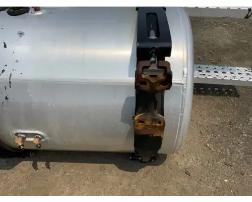 Freightliner Cascadia 126 Fuel Tank