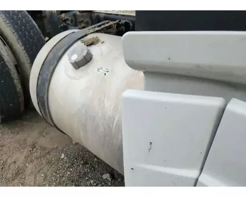 Freightliner Cascadia 126 Fuel Tank