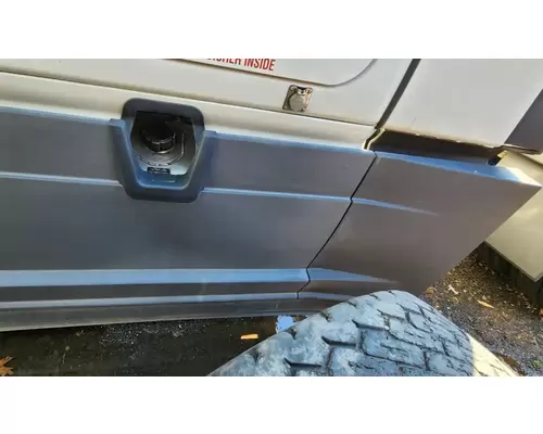 Freightliner Cascadia 126 Fuel Tank