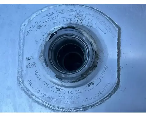 Freightliner Cascadia 126 Fuel Tank
