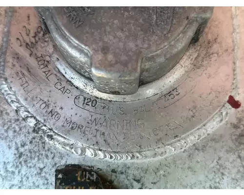 Freightliner Cascadia 126 Fuel Tank