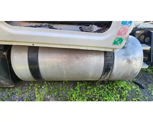 Freightliner Cascadia 126 Fuel Tank