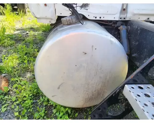 Freightliner Cascadia 126 Fuel Tank