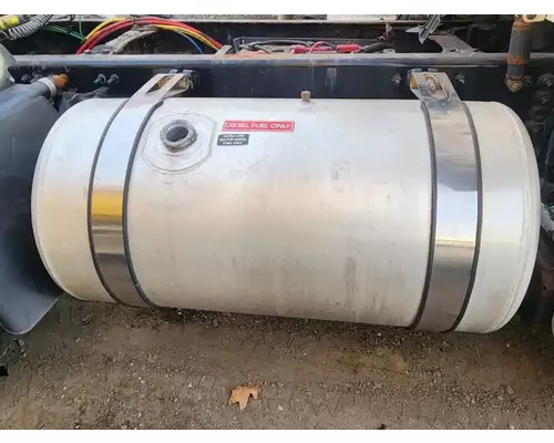 Freightliner Cascadia 126 Fuel Tank