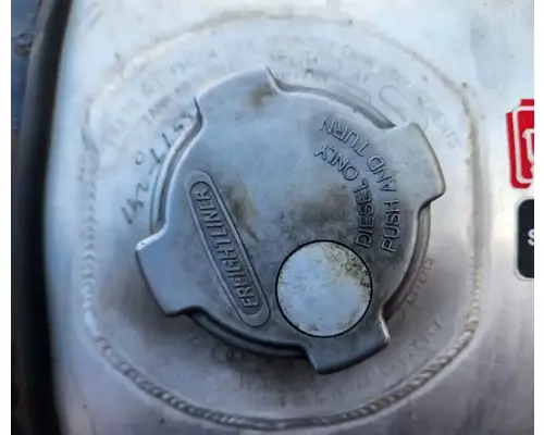 Freightliner Cascadia 126 Fuel Tank