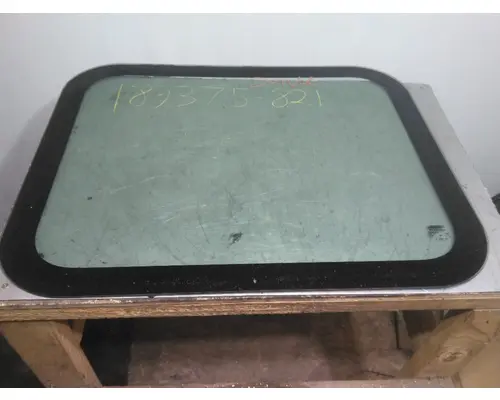 Back Glass FREIGHTLINER CASCADIA 126 LKQ KC Truck Parts - Inland Empire