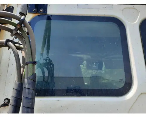 Back Glass FREIGHTLINER CASCADIA 126 LKQ Heavy Truck Maryland