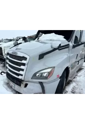 Freightliner Cascadia 126 Grille