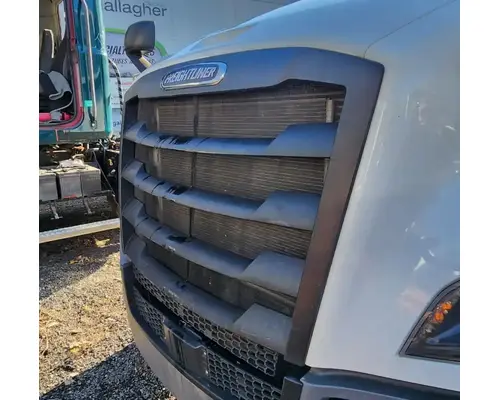 Grille Freightliner Cascadia 126 Complete Recycling Group LLC