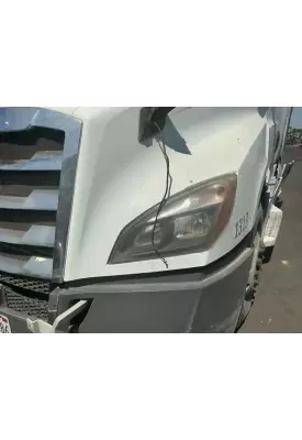 Freightliner Cascadia 126 Headlamp Assembly
