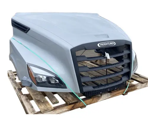 Hood FREIGHTLINER Cascadia 126 Frontier Truck Parts