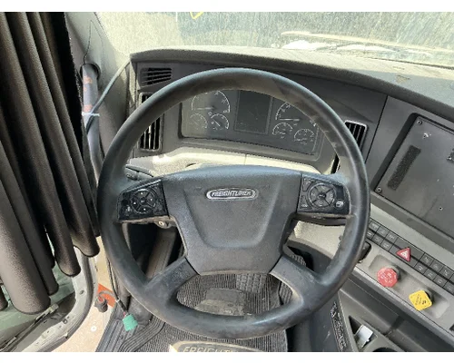 Instrument Cluster Bezel FREIGHTLINER Cascadia 126 GECO - Fresno