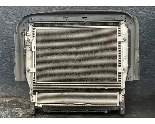 Freightliner Cascadia 126 Intercooler