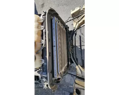 Freightliner Cascadia 126 Intercooler