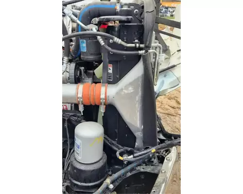 Freightliner Cascadia 126 Intercooler